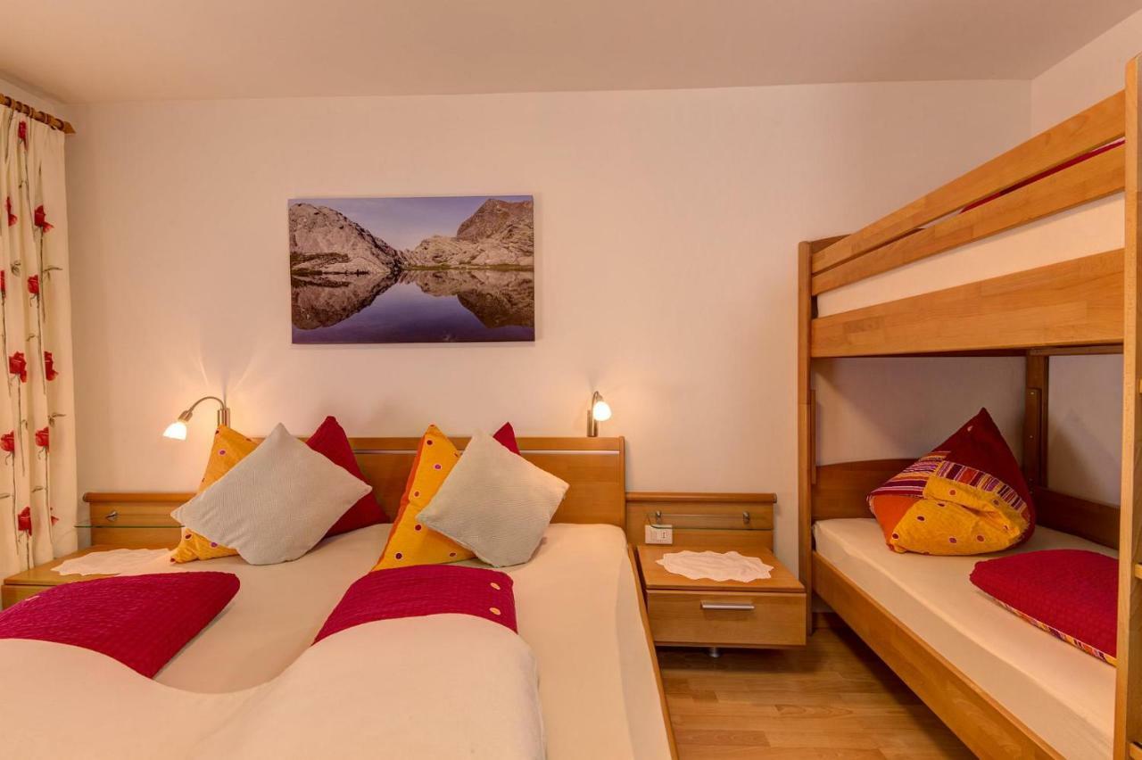 Apparthotel Marteshof Pfelders Exteriör bild